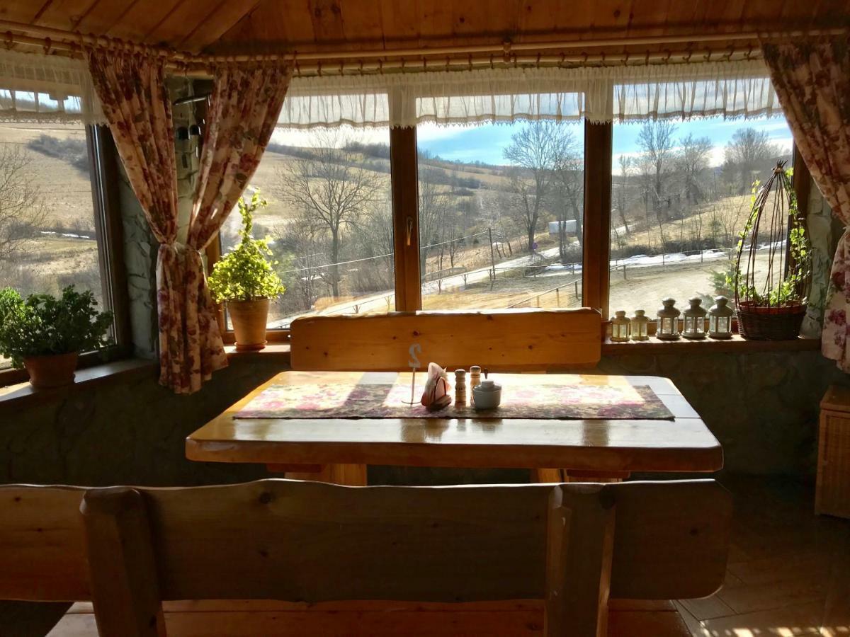 U Schabinskiej Chyrowianka Gosciniec Dukla Exteriör bild